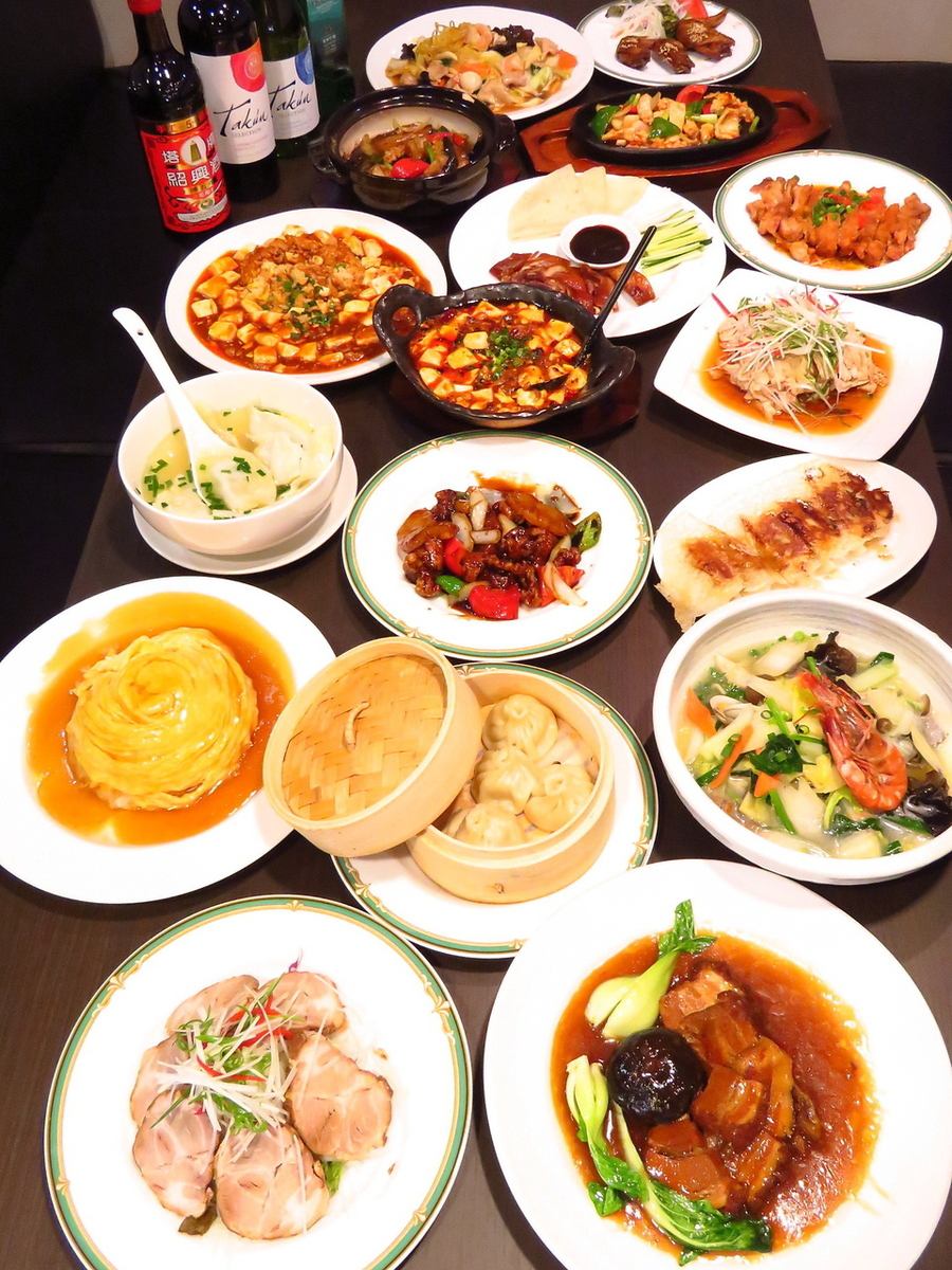 For all-you-can-eat Chinese food and drinks, head to Tougen!