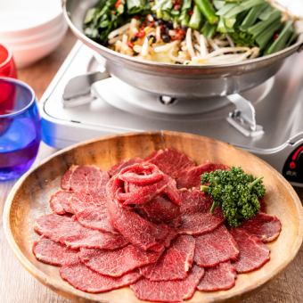 [僅限週一、週二、週六]主菜豐富的9道菜“彌生”，可盡情享用馬肉和魚肉：5,900日元/3小時7,000日元含無限暢飲