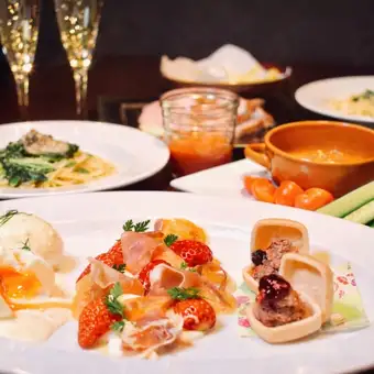 【こいこい女子会コース】乾杯スパークリング&飲み放題&ポテト食べ放題!盛り沢山な全8品!
