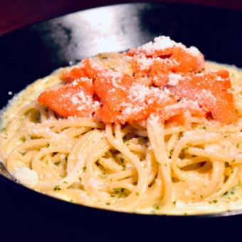 スモークサーモンの大葉ジェノベクリームパスタ