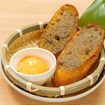 カニ味噌ガーリックトースト(2個)