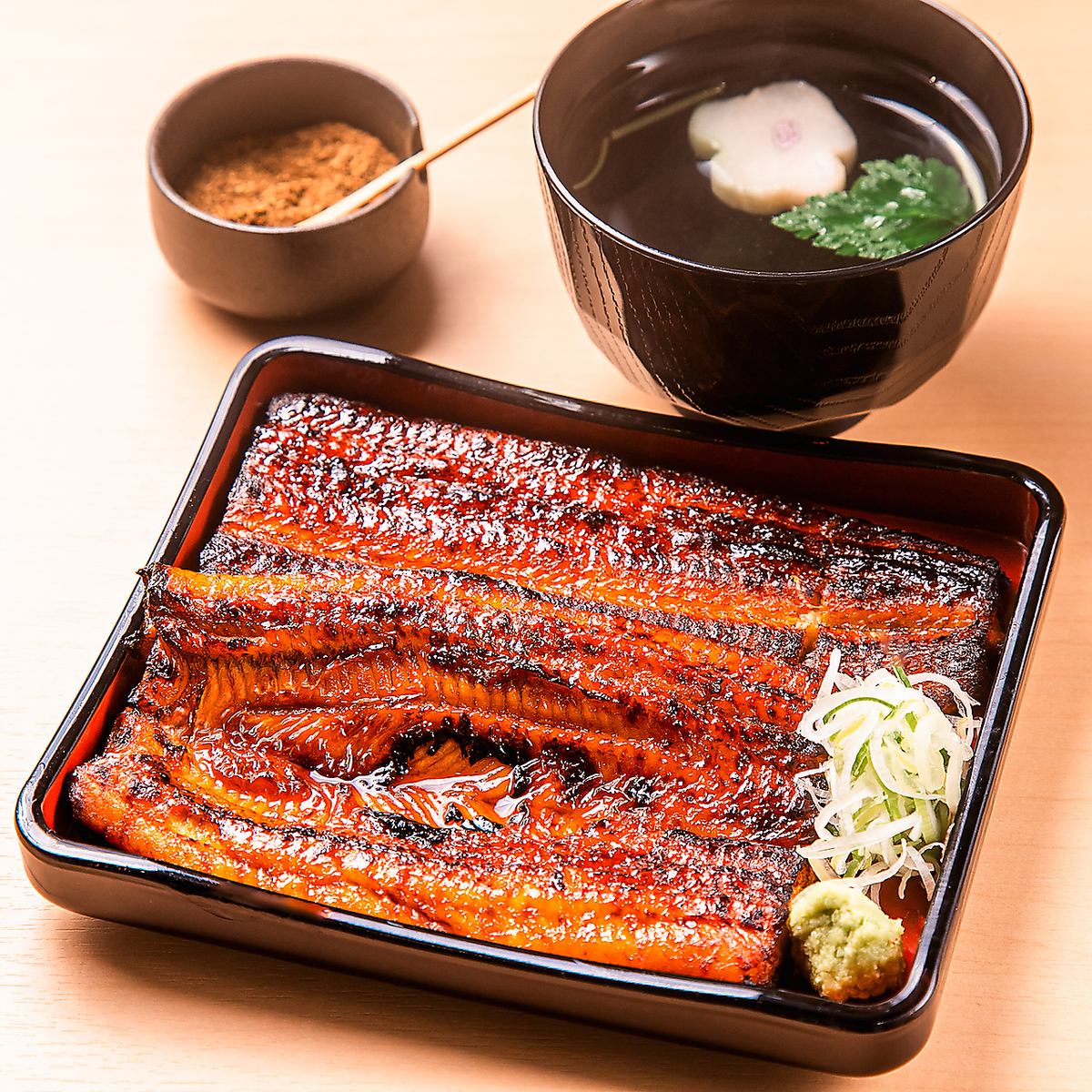 "鰻を食べるって幸せ"堺新金岡に話題沸騰中の「鰻の成瀬」が登場