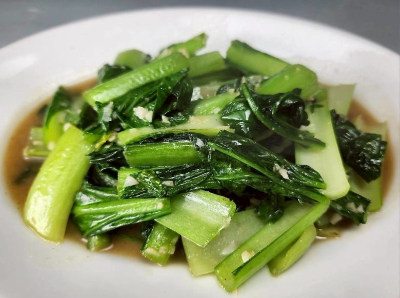 青菜にんにく炒め