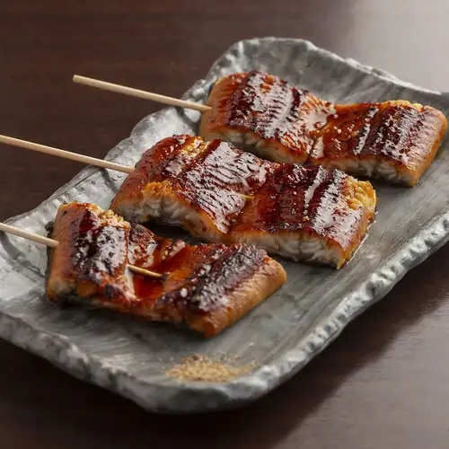人気急上昇！炭火焼き鰻串
