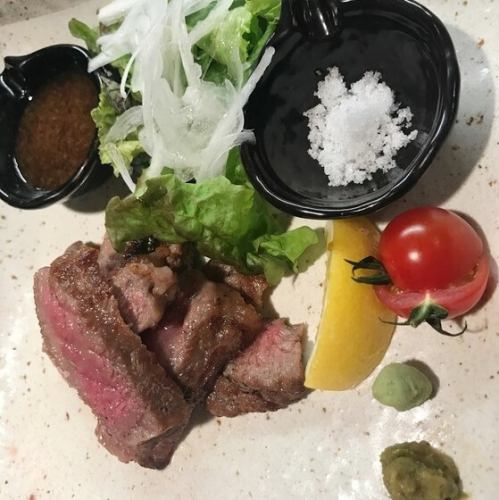 A5黒毛和牛焼き　2900円(税込)