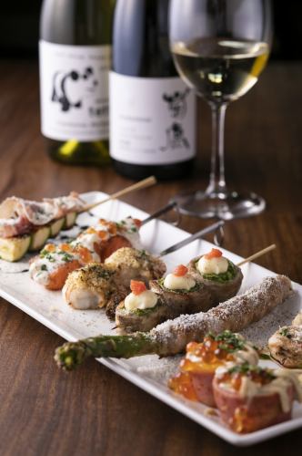 [Special creative roll skewers] ~ Marriage with domestic wine ~