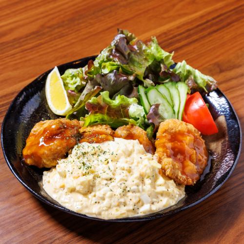 地元の恵み!「むなかた鶏」のボリューム満点チキン南蛮