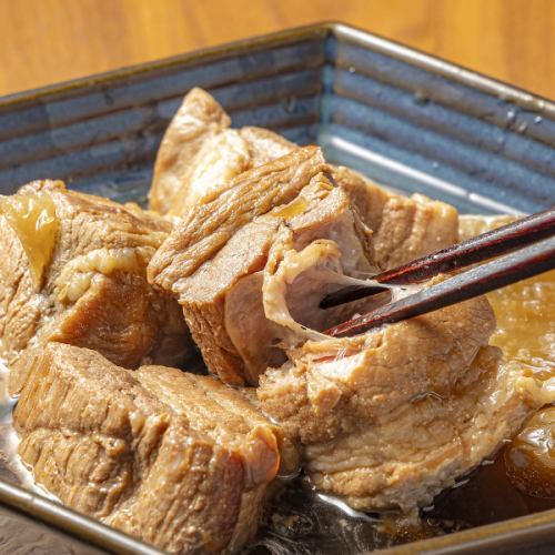 ≪はずせない超人気メニュー☆≫驚くほどの柔らかさと凝縮された上質な旨味がクセになる!”角煮”