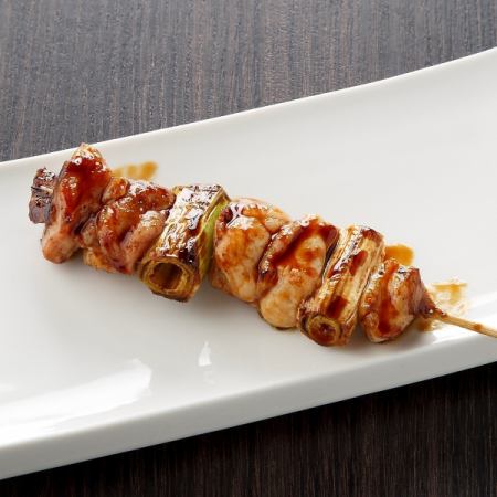 Daisen Chicken with Green Onion Skewers (with Sauce or Salt)