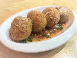 Risotto croquette with cheese