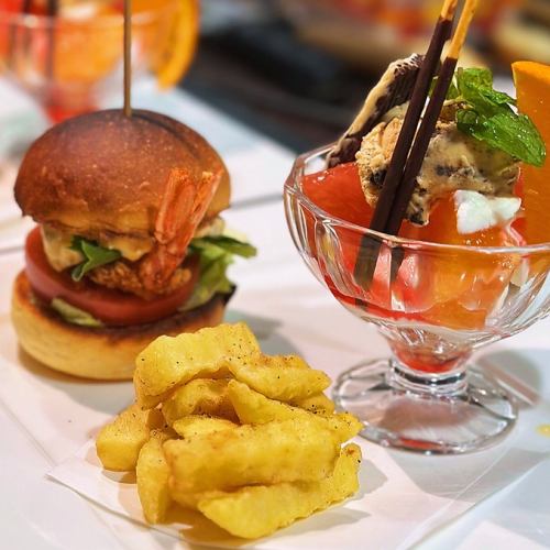 当店ならではの料理も充実