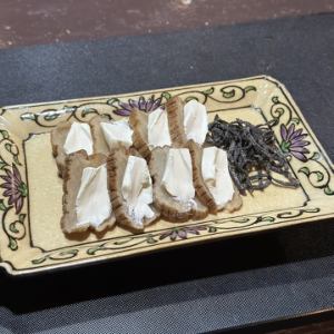 いぶりがっこクリームチーズ/塩ヨーグルトのオリーブオイルかけ