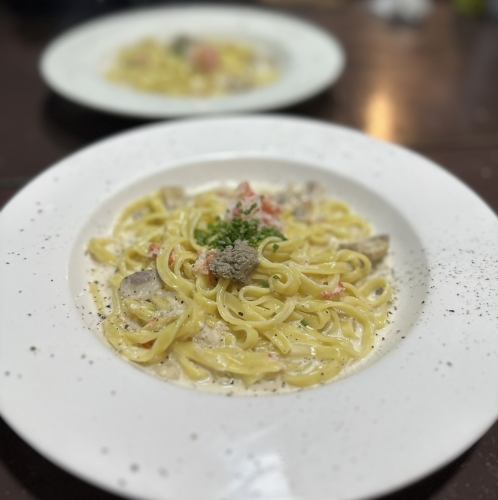 ズワイガニかにみそクリームパスタ/ズワイガニかにみそクリームリゾット
