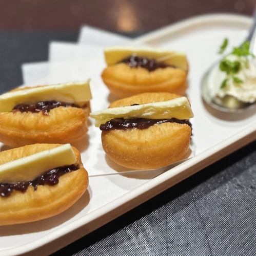 揚げパンあんこバター/白玉とあんこのバニラアイスのせ