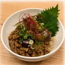 茄子とひき肉のもやしナムル