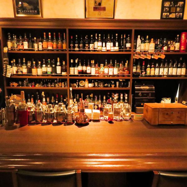 Not only liquor but also food is available, which is perfect for the first restaurant.Of course, it is recommended for various scenes such as spending time with loved ones and parties with friends.You can spend a relaxing and luxurious time.