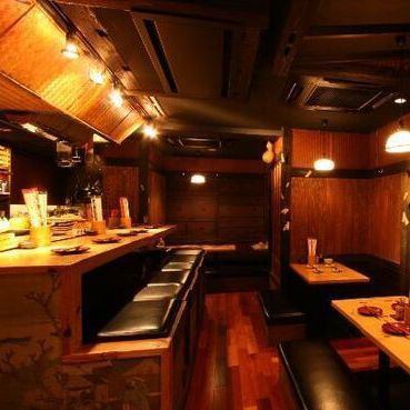 奥まった立地に、落ち着いた雰囲気のお店♪