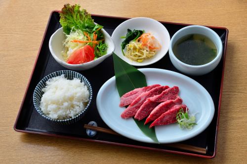 Nakaochi short rib lunch