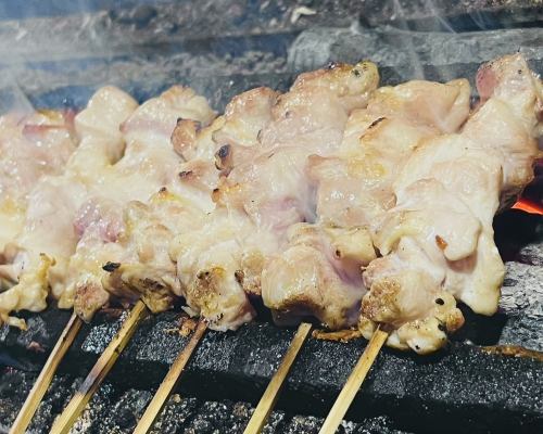 自慢の備長炭串焼きが絶品