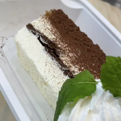 식후 한 때를 물들이는 행복의 단맛! 뺨이 떨어지는 특제 케이크 & 카페 세트 ♪
