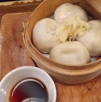 Xiaolongbao-style steamed dumplings