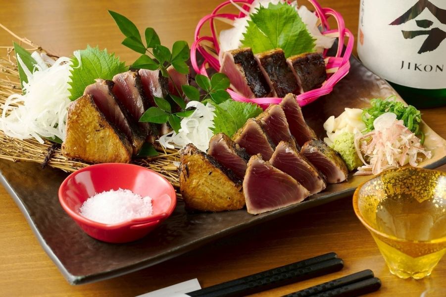 「選べる藁焼き」をご用意!新鮮な食材を藁で焼き上げ、香ばしい風味を引き立てた一品をお楽しみください