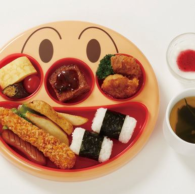 お子様連れ歓迎ですので、ご家族の方も安心して食事を楽しめます