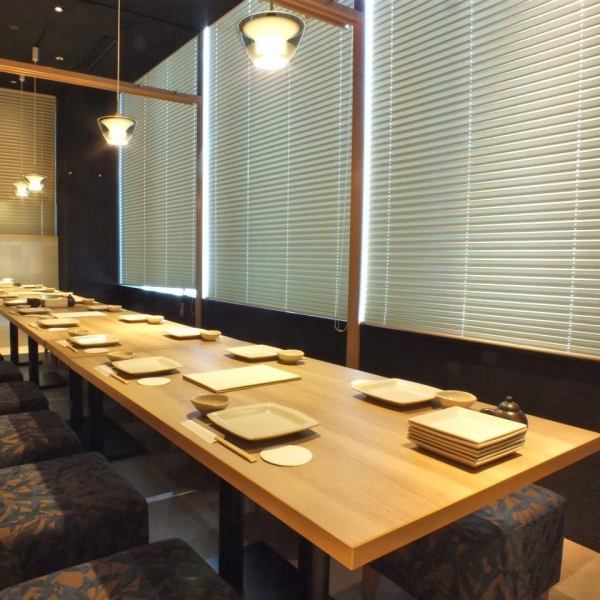 Our restaurant can accommodate up to 52 people! We also have a complete private room for banquets.It's close to the station, so it's easy for everyone to get together, and all the seats are private rooms, so you can enjoy yourself without worrying about other customers.If you are planning a class reunion, entertainment, after-party, anniversary, or any other party or drinking party in Osaki, please use the private room izakaya Jibundoki! We also accept reservations for lunch.