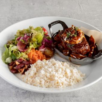 熟成デミグラスのハンバーグ