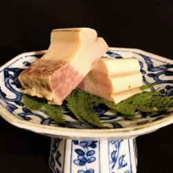 自家製くじらベーコン