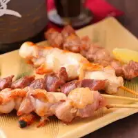 【2人套餐】含120分钟畅饮 ◆ 共9道菜 ◆ 特色菜包括招牌炭烤鸡肉串和人气特色菜——竹笋