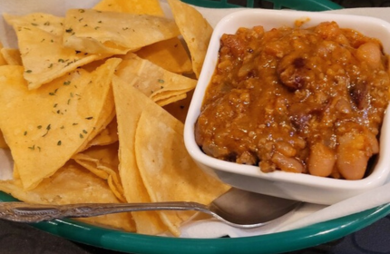 ナチョスチップス(チリコンカン)