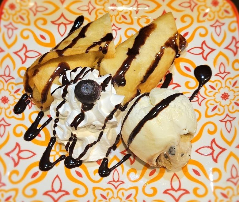 トルティーヤバナナクレープ&アイス