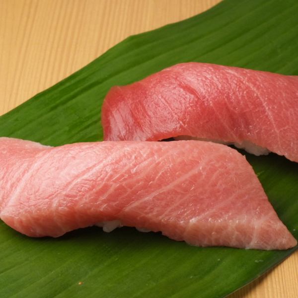 【生本マグロ（大トロ/中トロ）】