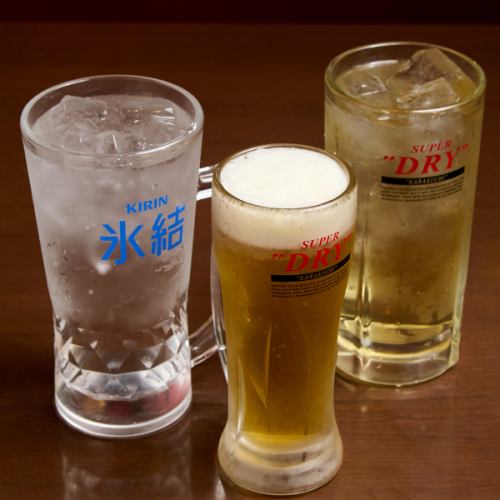 乾杯はキンキンのビールで♪多彩な銘柄やハイボールも