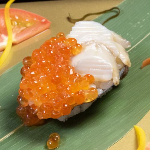 The ultimate masterpiece “co-starring abalone and salmon roe”