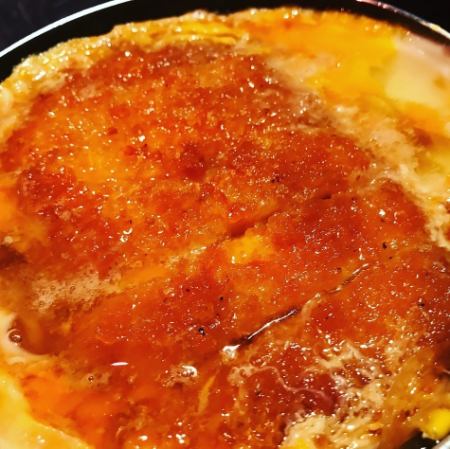 かつ丼ヘッド