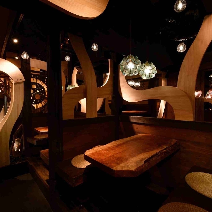 【店内全席喫煙可能】週末は深夜3時迄営業中!