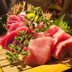 刺身三点盛り