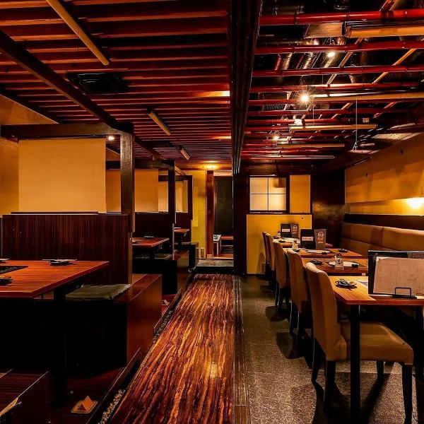 新宿で特別な夜を過ごすなら、当店こだわりの和空間個室でちょっぴり贅沢なお食事をお楽しみください。お連れ様にもご満足いただけること間違いなしです。落ち着いた和の雰囲気で、デートや記念日にもおすすめです。当店スタッフ一同心よりおもてなしをさせていただきます。