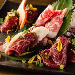Assortment of 3 kinds of domestic horse sashimi