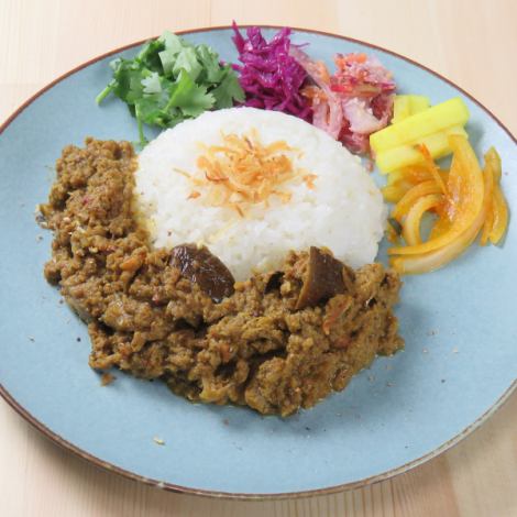 [Always a new menu] The combination of spices is infinite.The permanent menu is 3 types of curry, but we will continue to make new original curries.The latest information is posted on Instagram, so please take a look [ID: golondria.tokorozawa]