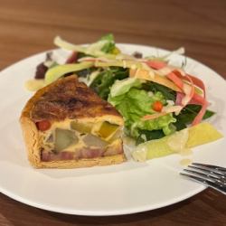 [Vegetarian options available] Homemade quiche