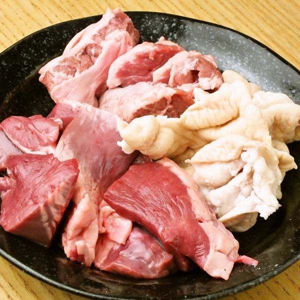 【お肉へのこだわり】新鮮な朝締めホルモン4種盛り合わせ