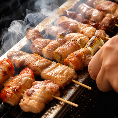 備長炭で焼く本格串焼き