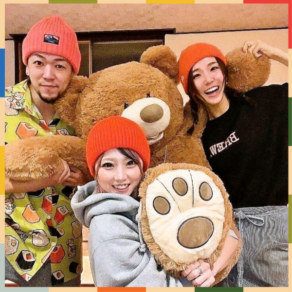 オレンジの服を身に着けていた人にサービスやサングラスをかけていた人にサービスなど、ゲリラでお客様に楽しんでいただけるイベントを実施しております★スタッフもお客様も楽しめるのは「見附オノマトペ」ならでは!