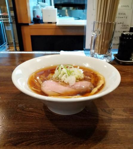 夜も絶品ラーメン提供