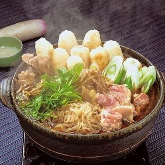 【極・秋田きりたんぽ鍋】秋田の酒蔵30蔵を網羅した2.5時間飲み放題の宴会コース　7000円(税込)