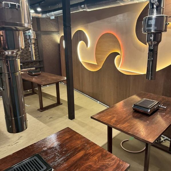 忘年会や各種宴会に最適な場所をご用意しました。美味しい料理と心温まるおもてなしで、会話を楽しむひとときをお過ごしください。友人や同僚との絆を深める特別な時間を提供します。皆様のご来店を心よりお待ちしております！