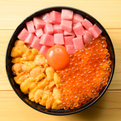 月見丼（特上）